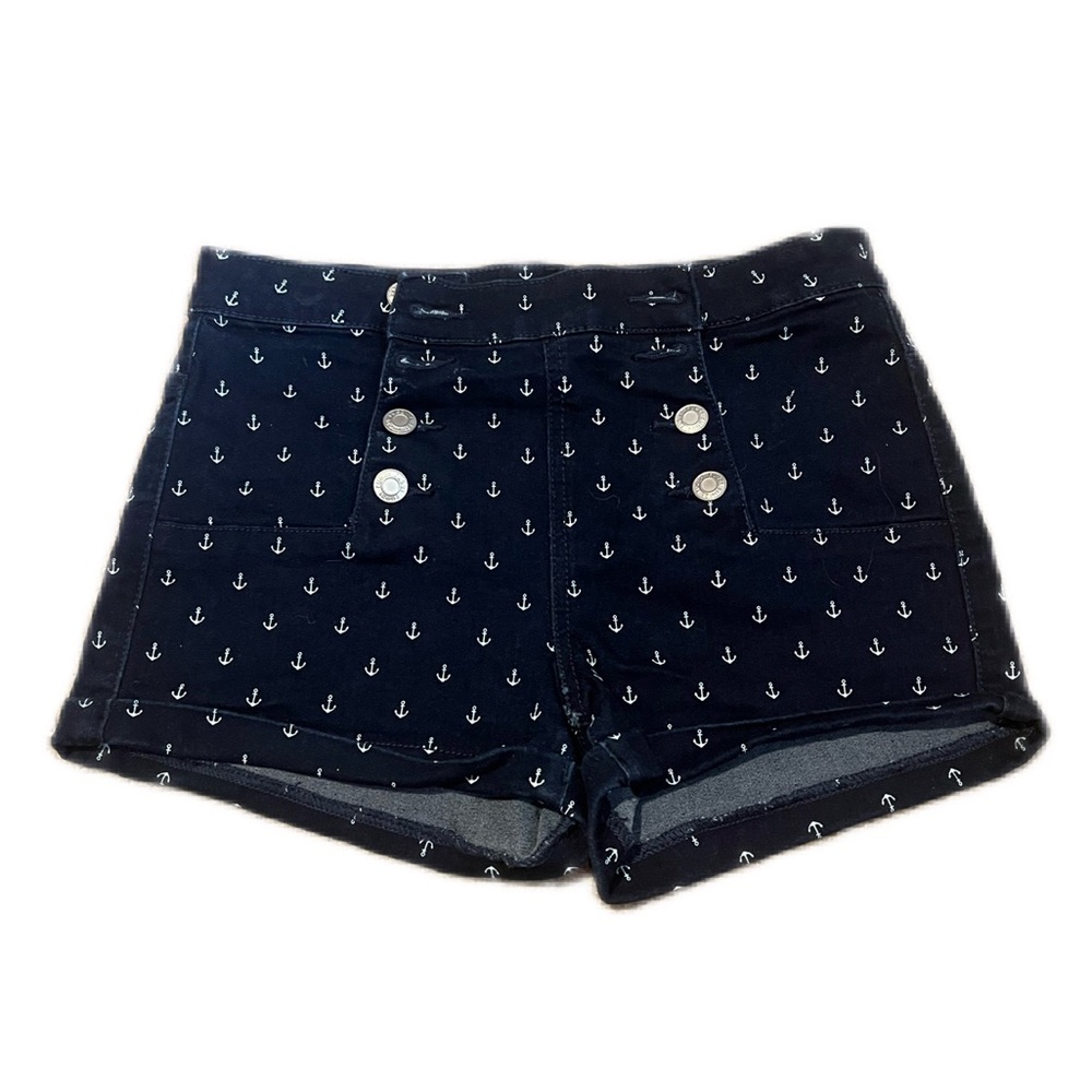 Anchor shorts